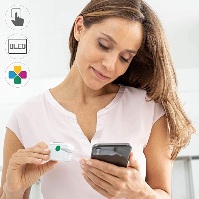 Medisana PM 100 Connects Pulse Oximeter, SpO2 Measurement, Finger Pulse Oximeter with OLED Display and One Button Operation with VitaDock+ App and Bluetooth