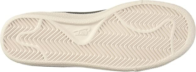 Nike Nike Court Royale Women's Sneakers